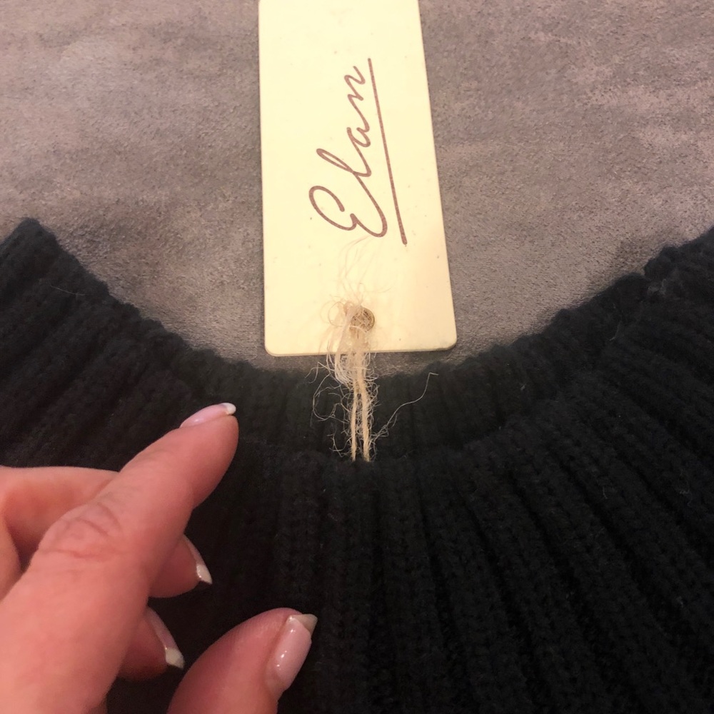 Elan cold shoulder cable knit sweater!! - Picture 2 of 3